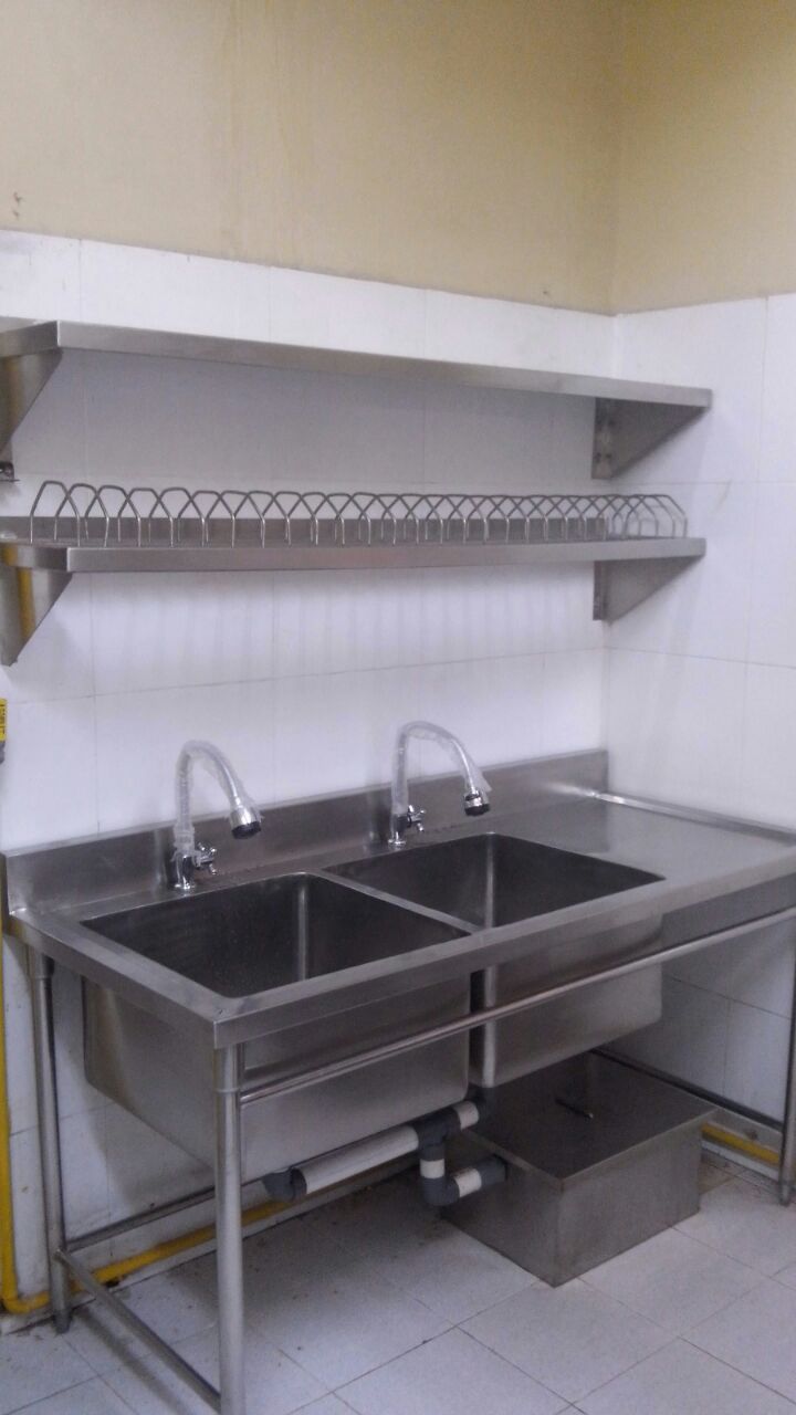 Standar Kebersihan dan Sanitasi Area Cuci Dapur Restoran