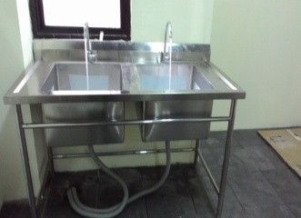Double-Sink_solusi_dapur_restoran